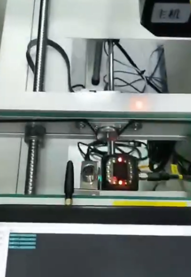 PCB電路板，接駁臺(tái)上方下方組網(wǎng)讀碼，主從機(jī)掃碼.png